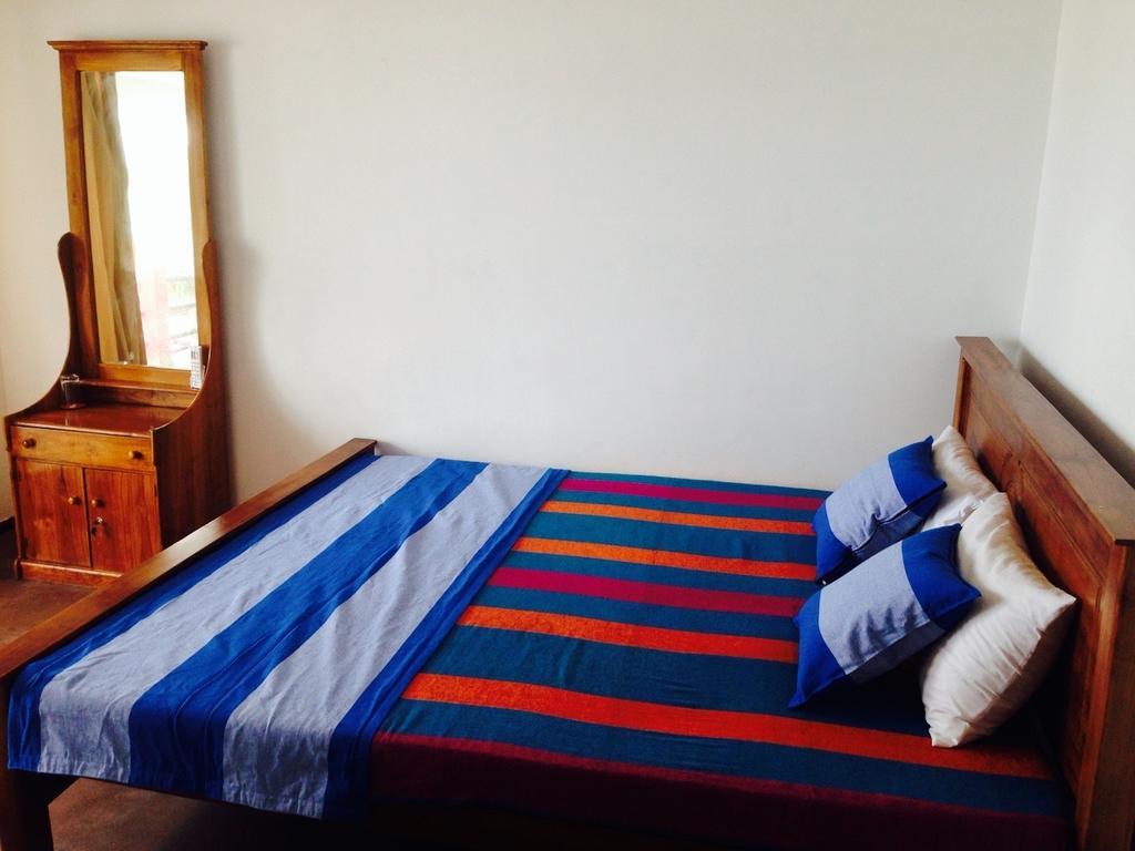 Rainbow Beach Hotel 希克杜沃 外观 照片